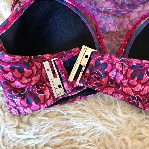 Andrea Iyamah Red and Blue Swim Top - Picture 8 of 10